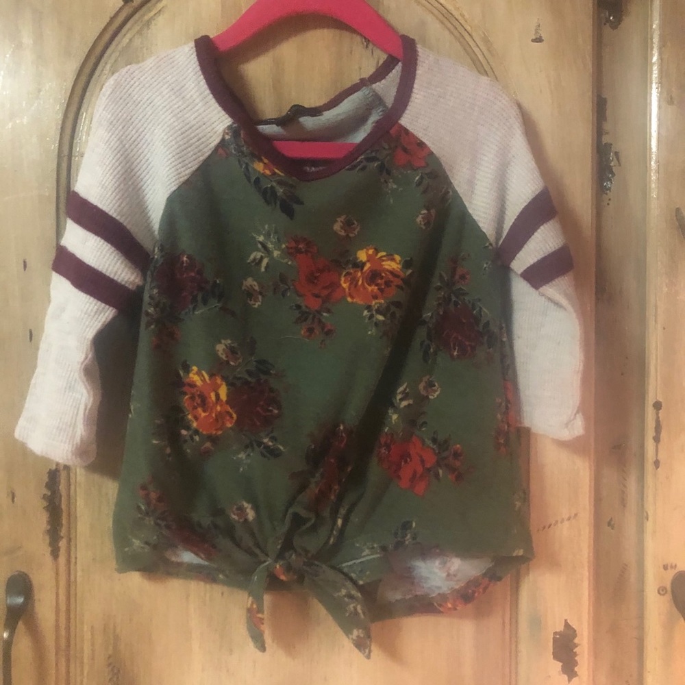 Takari Girl Floral Raglan 3/4 Sleeve